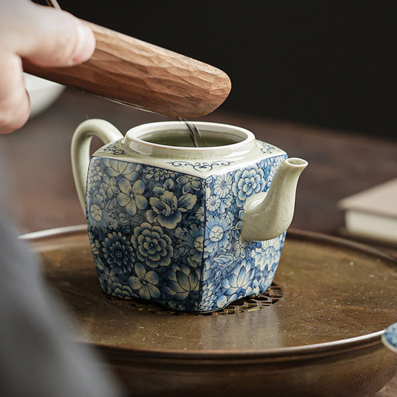 Buddha Stones青と白の磁器 中国 功夫茶 陶器 カンフーティーポット カップ ティーフィルター キャニスター