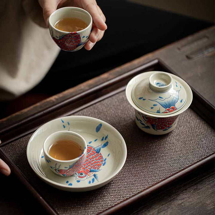 Buddha Stones鯉アロワナ陶器蓋湾三彩ティーカップカンフーティーカップ蓋付き130ml