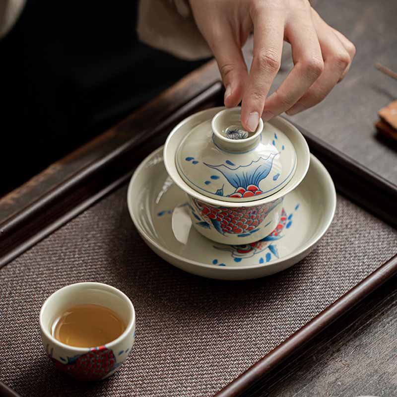 Buddha Stones鯉アロワナ陶器蓋湾三彩ティーカップカンフーティーカップ蓋付き130ml