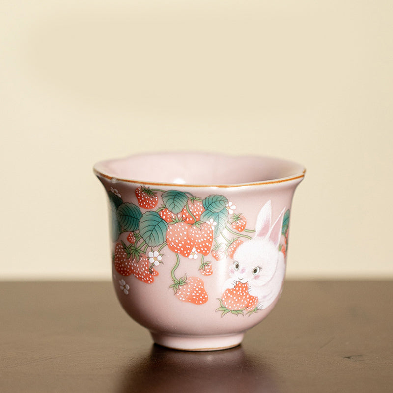 Buddha Stonesかわいいイチゴウサギの花 陶器ティーカップ カンフーティーカップ 55ml