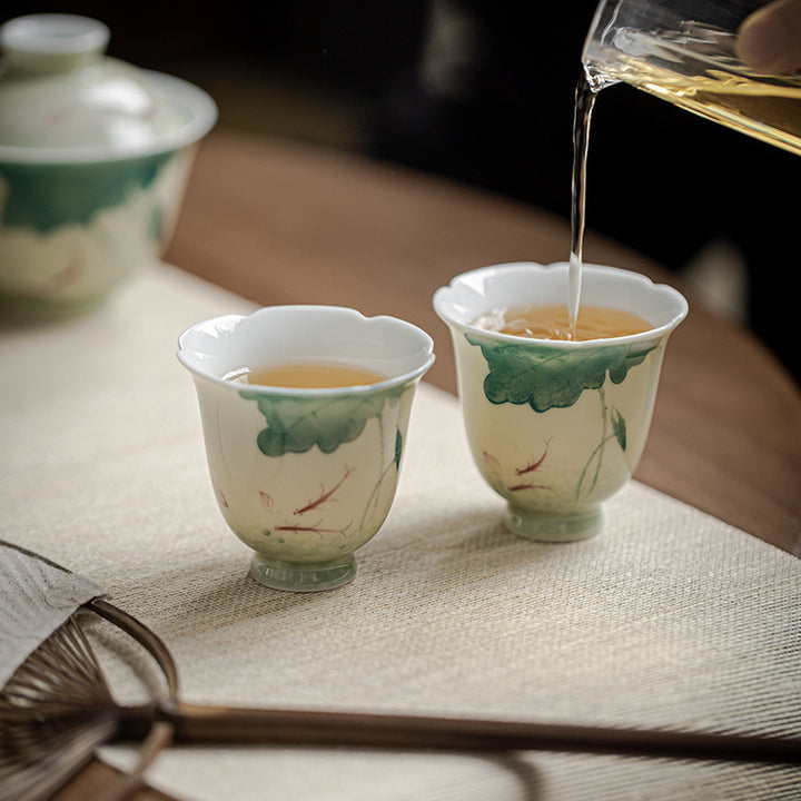 Buddha Stones鯉蓮の葉模様陶器ティーカップカンフーティーカップ65ml