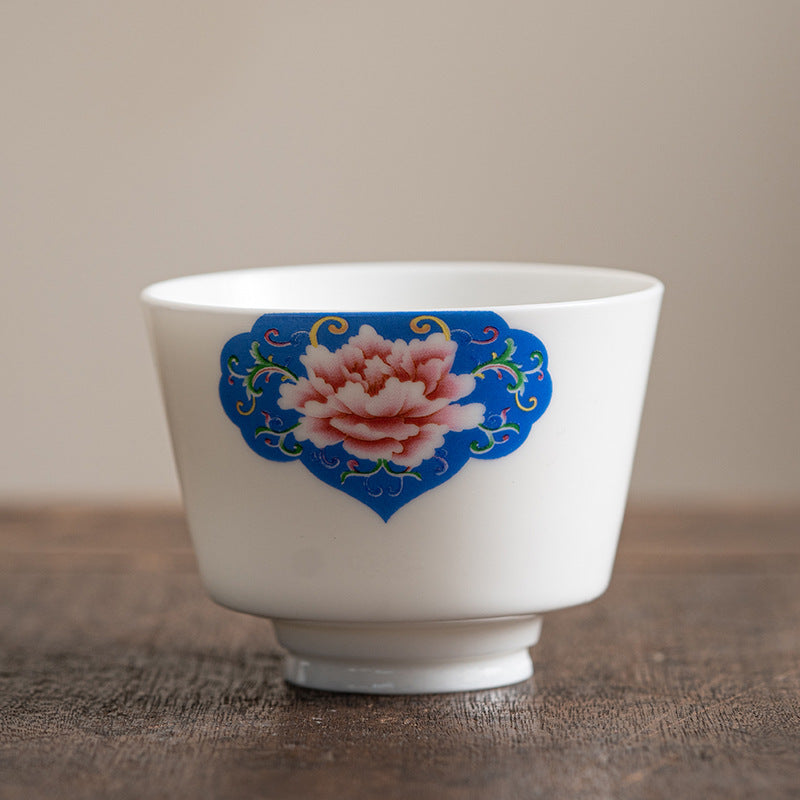 Buddha Stones、蓮の花、葉、山の亭、ヘラジカ、牡丹、陶器のティーカップ、カンフーティーカップ