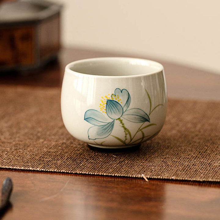 Buddha Stones手描き蓮の花陶器ティーカップカンフーティーカップ