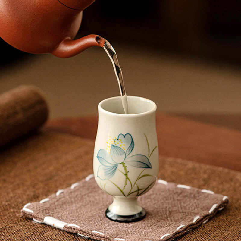 Buddha Stones手描き蓮の花陶器ティーカップカンフーティーカップ