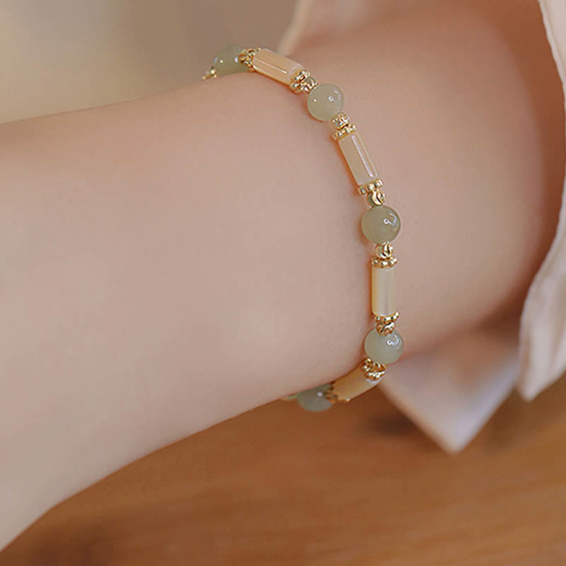 Buddha Stonesシャコガイ石 赤瑪瑙 和田翡翠 祝福ブレスレット