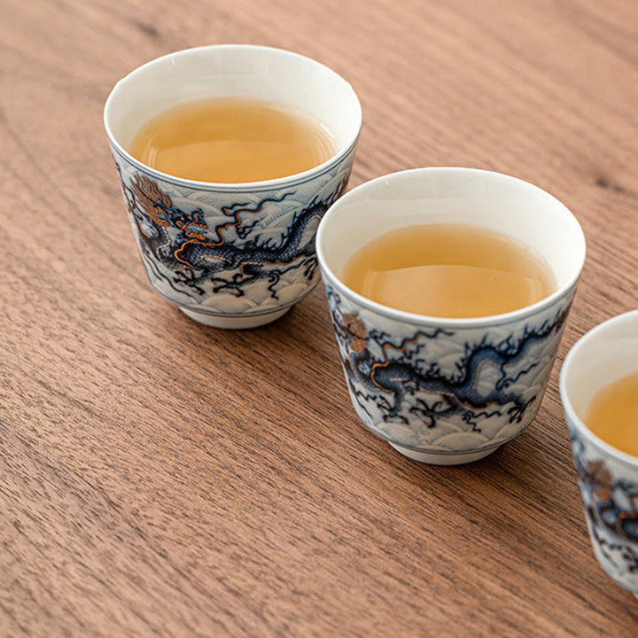Buddha Stones小さな青と白の龍の模様 陶器ティーカップ カンフーティーカップ 45ml