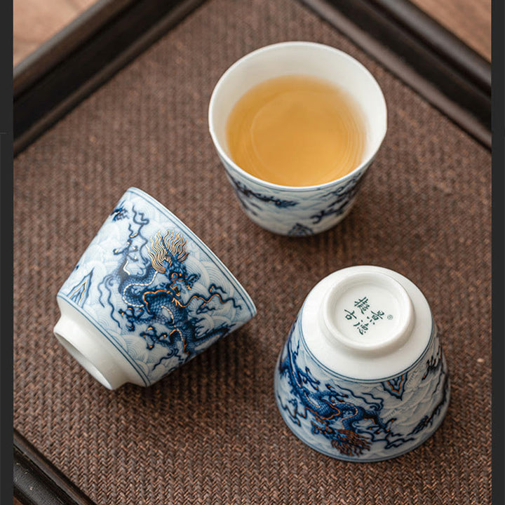 Buddha Stones小さな青と白の龍の模様 陶器ティーカップ カンフーティーカップ 45ml