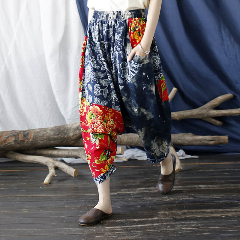 Buddha Stones、青、赤の牡丹の花、パッチワーク、コットンリネン、ポケット付きハーレムパンツ