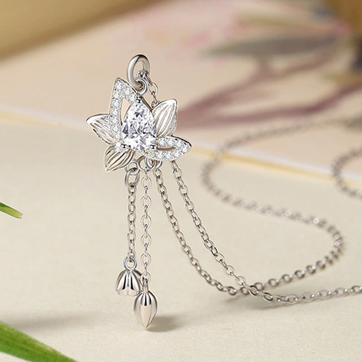 Buddha Stones925スターリングシルバー ロータスジルコン 悟りのネックレスペンダント
