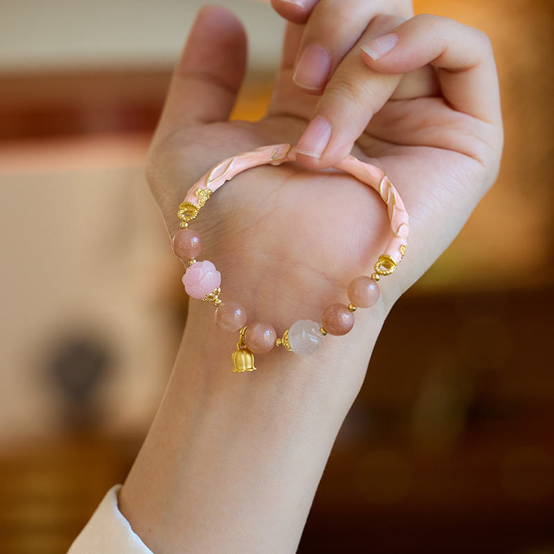 Buddha Stones、太陽石、ゴールデンシルク翡翠、スズランチャーム、幸運を呼ぶブレスレット、バングル