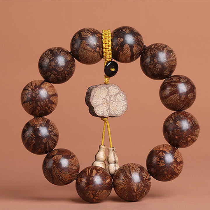 Buddha Stones梅の花 木の内なる平和のブレスレット