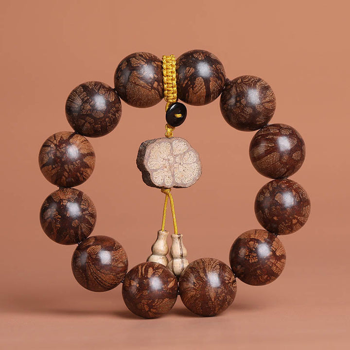 Buddha Stones梅の花 木の内なる平和のブレスレット