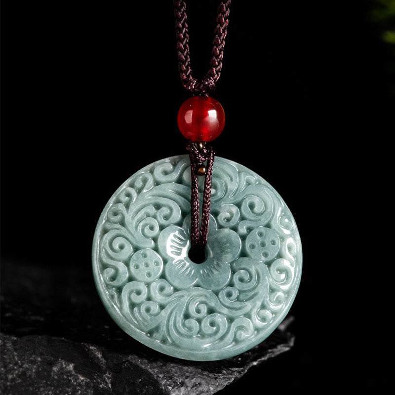 Buddha Stones翡翠 花彫り 平和バックル 豊穣のネックレスペンダント