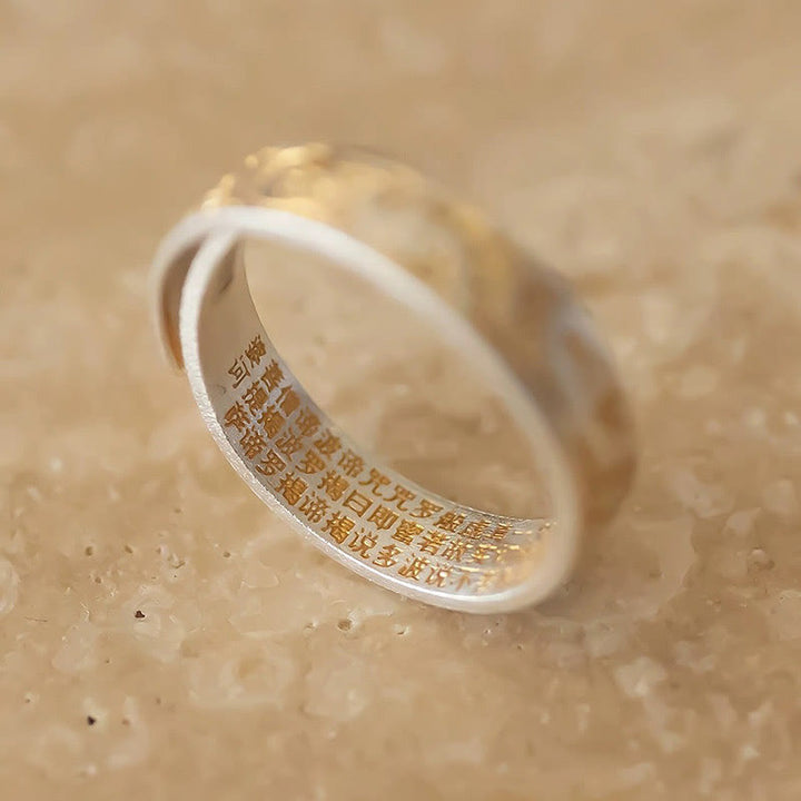 仏陀石 999 スターリングシルバー 金彩 喜びの花模様 平安の般若心経リング