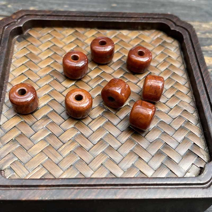 Buddha Stonesチベット骨ビーズ 三目ビーズ 羊の角 赤瑪瑙 強さのブレスレット