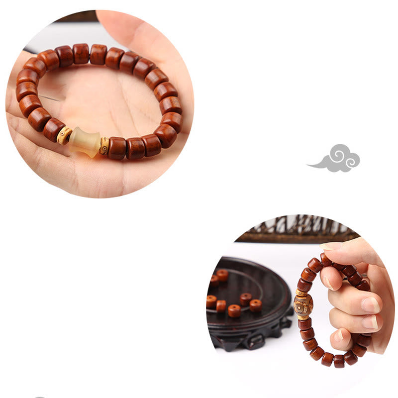 Buddha Stonesチベット骨ビーズ 三目ビーズ 羊の角 赤瑪瑙 強さのブレスレット