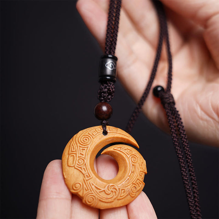 Buddha Stones黒檀 白檀 運気アップ デザイン柄 平和 ネックレス ペンダント