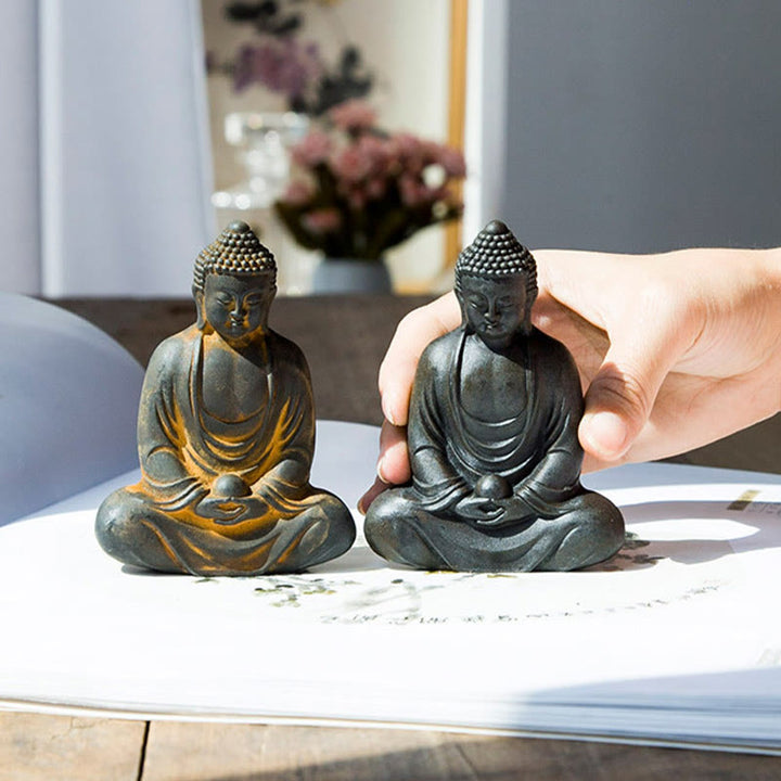 Buddha Stonesチベットの瞑想仏 鉄粉錆鋳造樹脂像 静寂の装飾