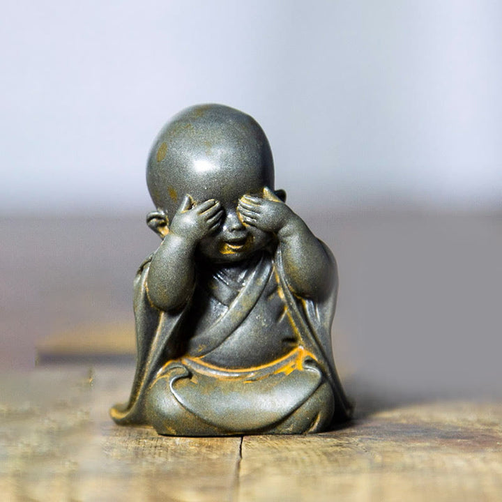 Buddha Stones小さな瞑想僧 鉄粉 錆 鋳造樹脂像 机上装飾 - 目を覆う僧侶 6.5×5cm - image 7