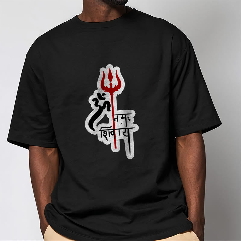 Buddha StonesOM NAMAH SHIVAYA 赤いトライデントプロフィール コットンTシャツ - image 13