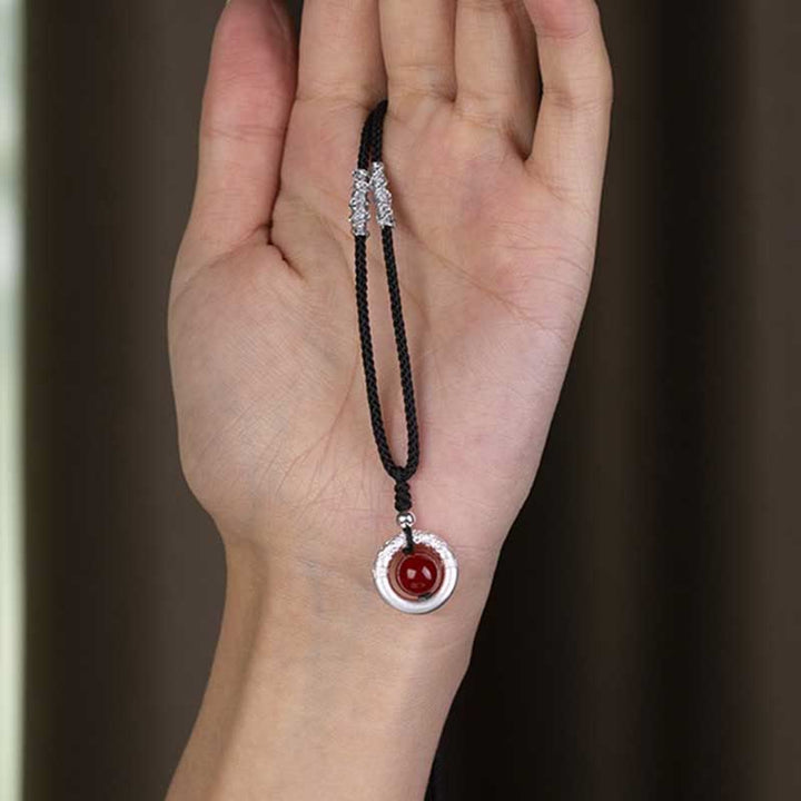 Buddha Stones999スターリングシルバー レッドアゲート ピースバックル 祝福ネックレスペンダント