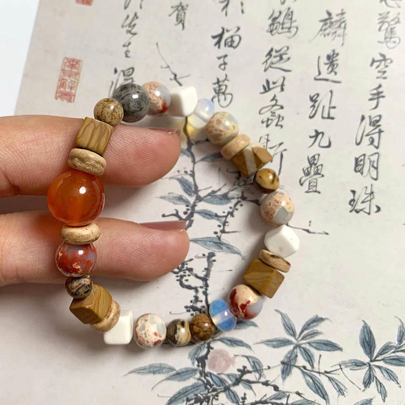 Buddha Stones赤瑪瑙 寿山石 ホワイトターコイズ 穏やかな祝福のブレスレット