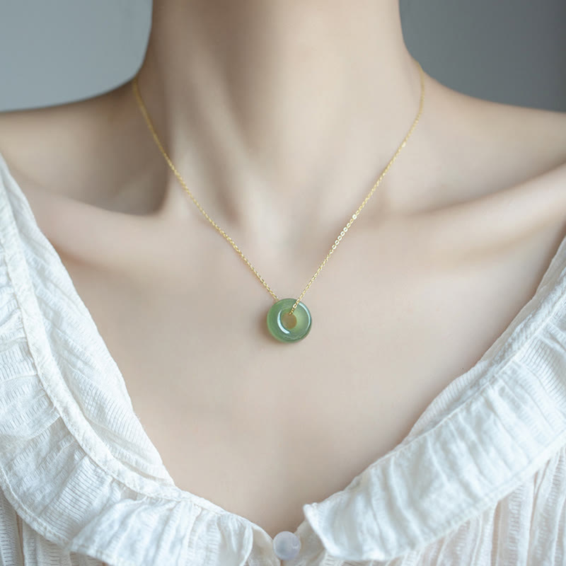 Buddha Stones 925スターリングシルバーメッキゴールド和田翡翠ピースバックルネックレスペンダント