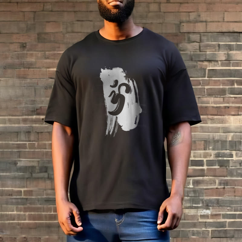 Buddha StonesOM インク背景 コットンTシャツ - image 3