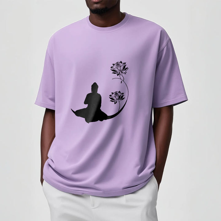 Buddha Stones蓮の花と共に座る仏陀の模様 Tシャツ - image 18