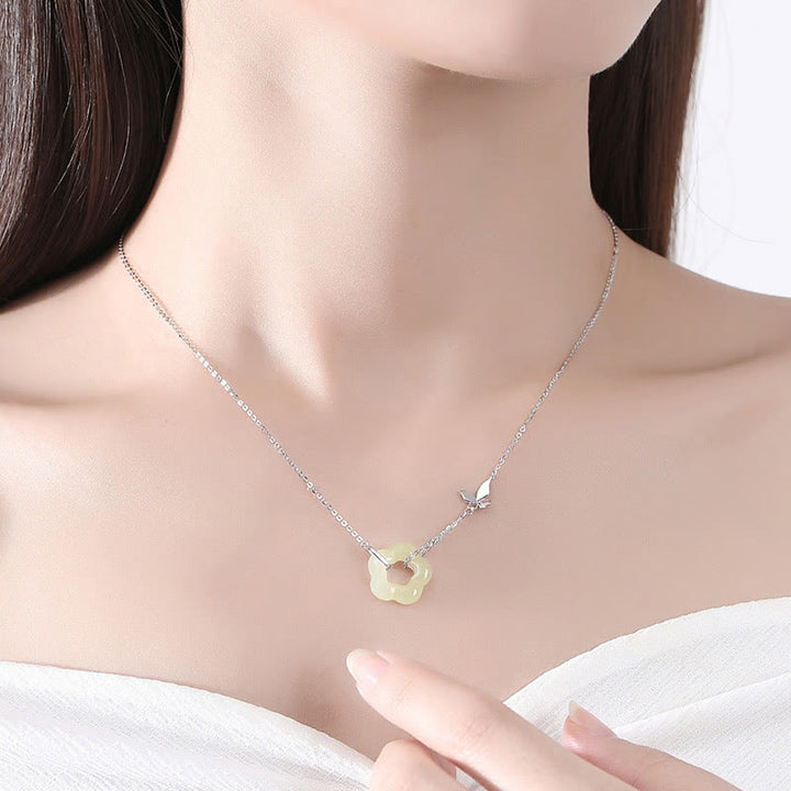 Buddha Stones925 スターリングシルバー バタフライ 和田翡翠 フラワー 祝福ネックレス ペンダント