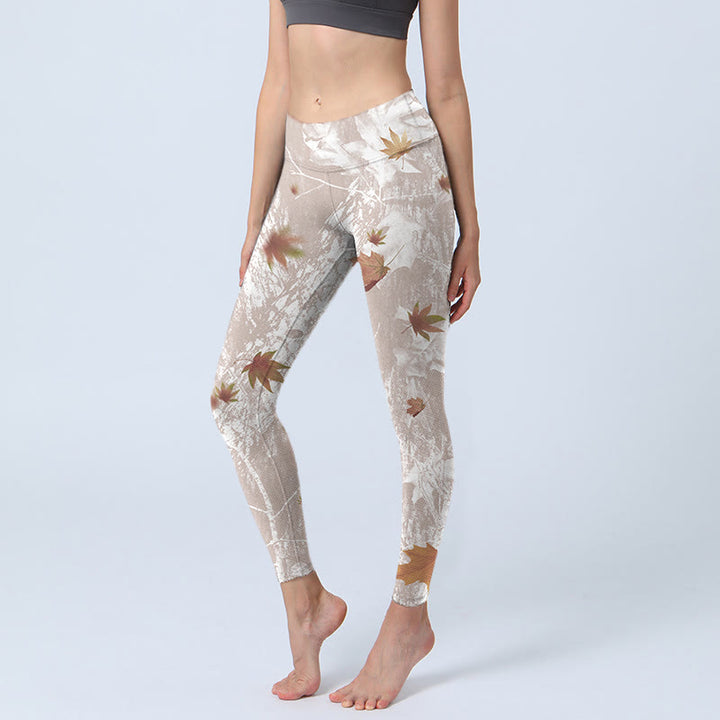 Buddha Stones、メープルリーフ、枝柄プリントのジムレギンス、レディースヨガパンツ - 小麦 - US18、 UK/AU22、 EU50 (4XL) - image 1