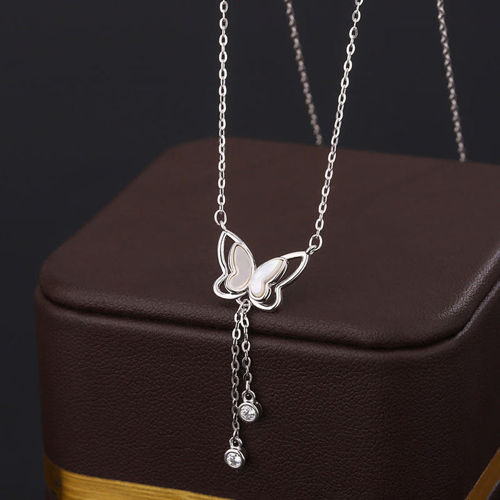 Buddha Stones 999スターリングシルバー シャコガイ ストーン バタフライ カームネックレス ペンダント - 999スターリングシルバーのバタフライ - image 0
