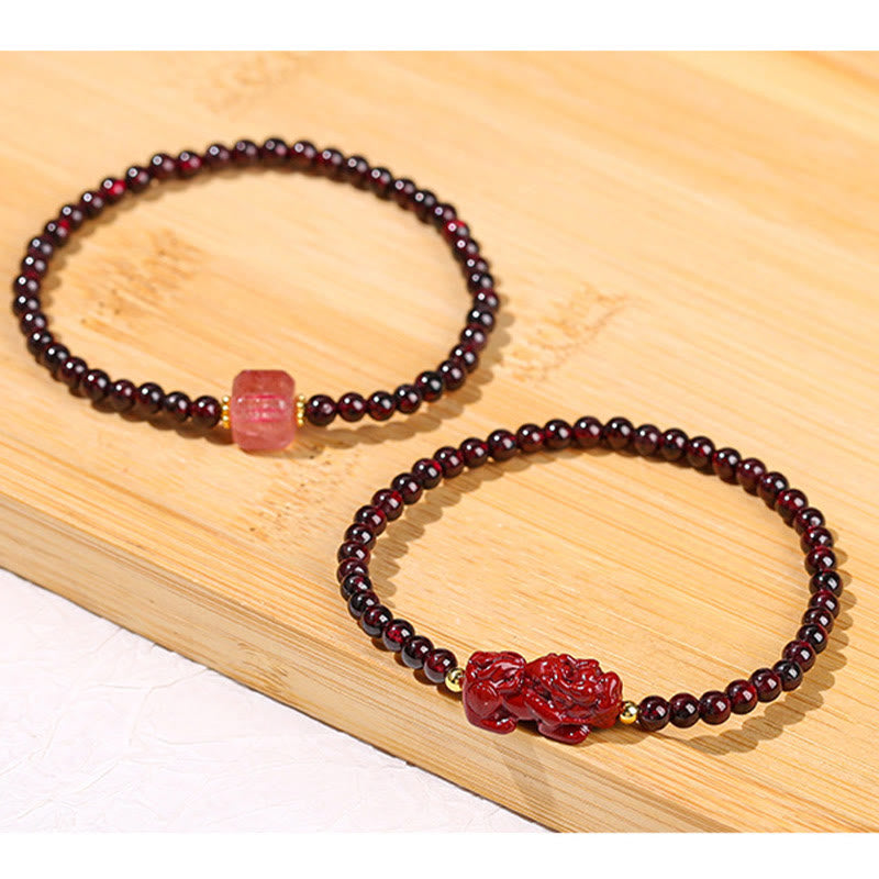 ガーネット 辰砂 貔貅 ストロベリークォーツ 4mmスクエアビーズ 守護 開運 ブレスレット 14~16cm | Buddha Stones