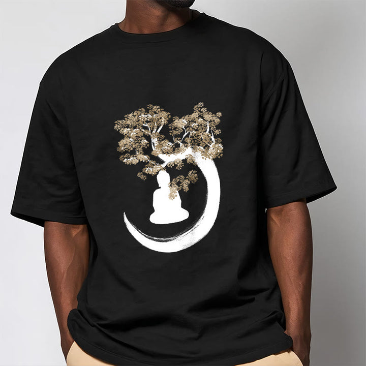 Buddha Stones、木の下に座る仏陀のコットンTシャツ - image 10