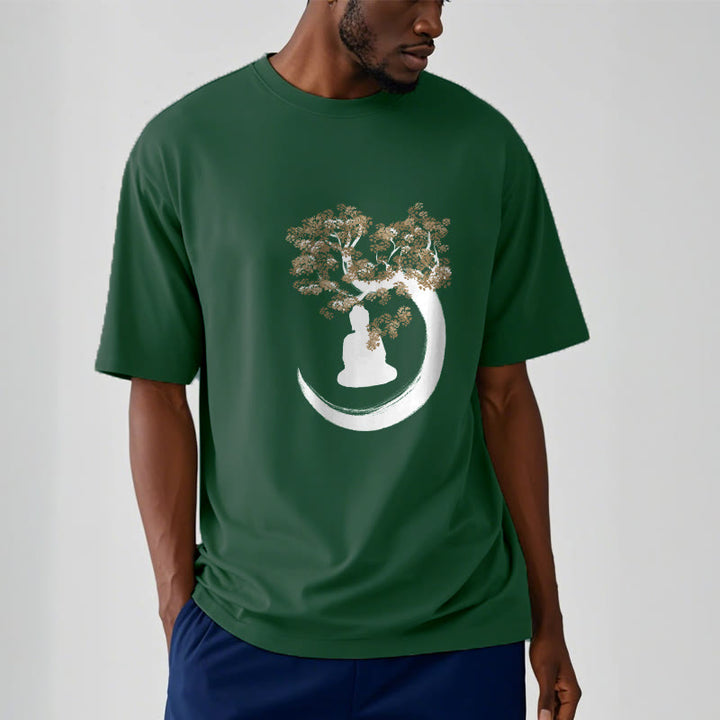 Buddha Stones、木の下に座る仏陀のコットンTシャツ - image 2