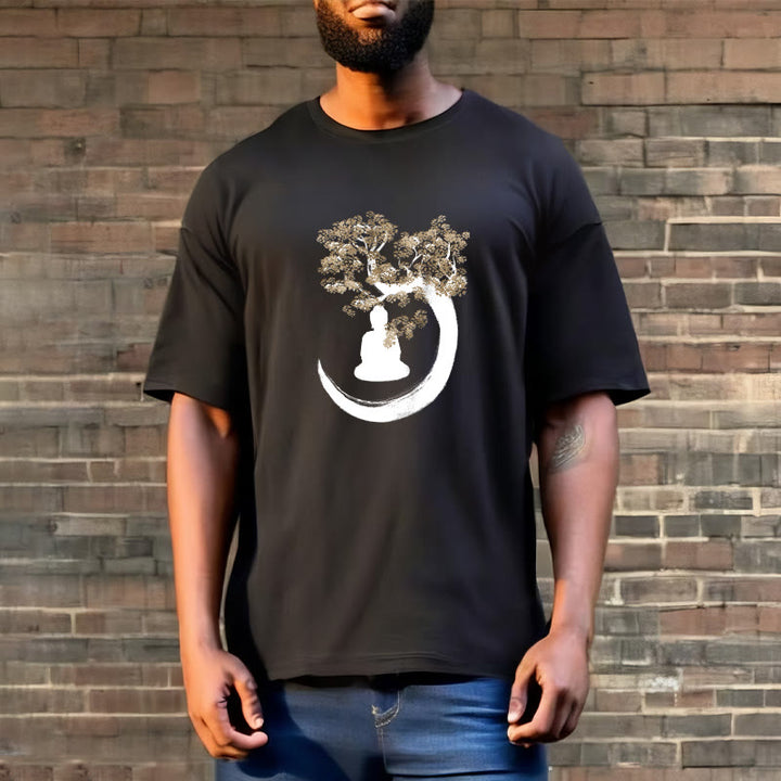 Buddha Stones、木の下に座る仏陀のコットンTシャツ - image 8