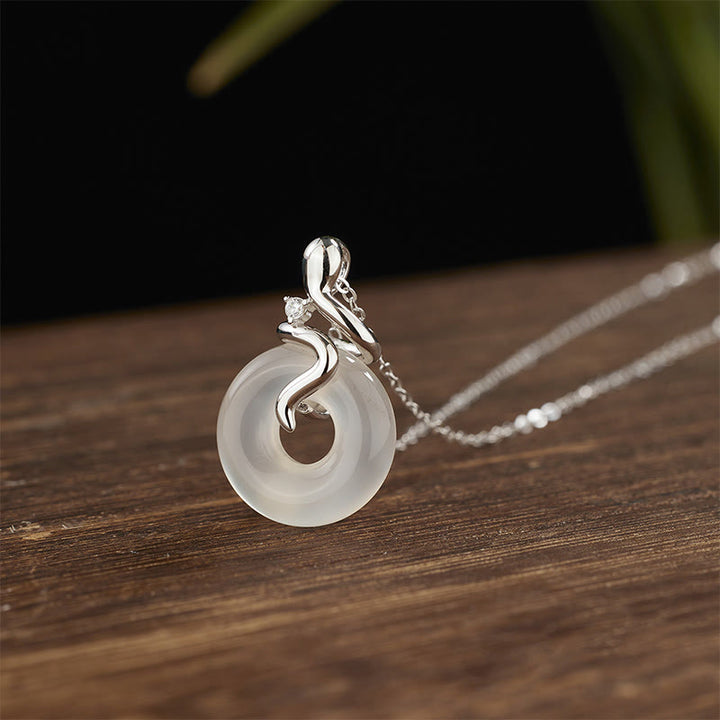 Buddha Stones925スターリングシルバー 蛇年 カルセドニー ピースバックル ポジティブネックレスペンダント
