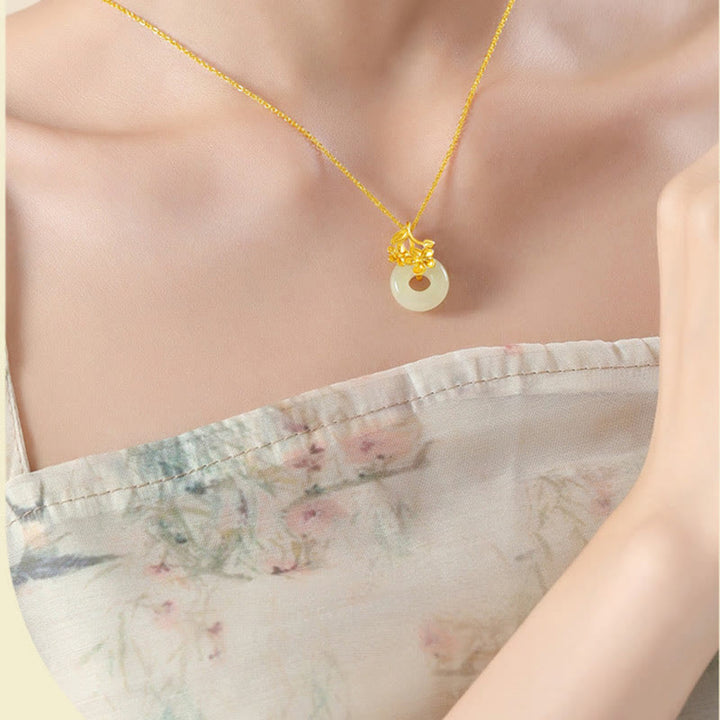 Buddha Stones和田翡翠 999 スターリングシルバー ピースバックル 桃の花 ネックレス ペンダント