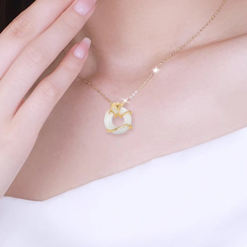 Buddha Stones和田翡翠 925スターリングシルバー ピースバックル イチョウの葉 ネックレス ペンダント