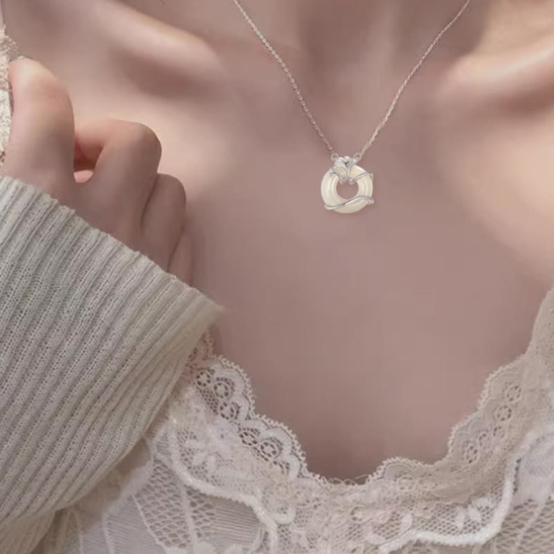 Buddha Stones和田翡翠 925スターリングシルバー ピースバックル イチョウの葉 ネックレス ペンダント