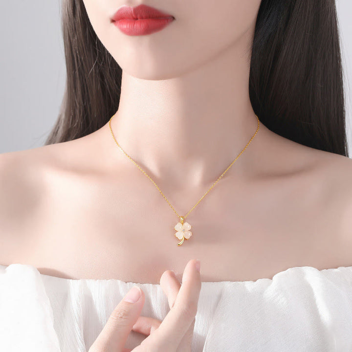 Buddha Stones和田翡翠 925 スターリングシルバー 四つ葉のクローバーネックレスペンダント