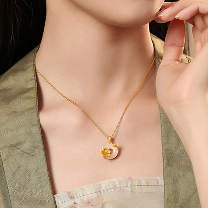Buddha Stonesカルセドニー 925スターリングシルバー ピースバックル フラワーネックレスペンダント
