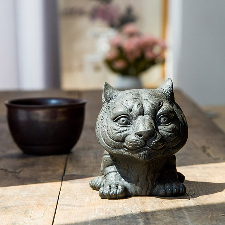 Buddha Stones手作り 小さな愛らしい虎 鉄粉 錆 鋳造 樹脂 像 家の装飾