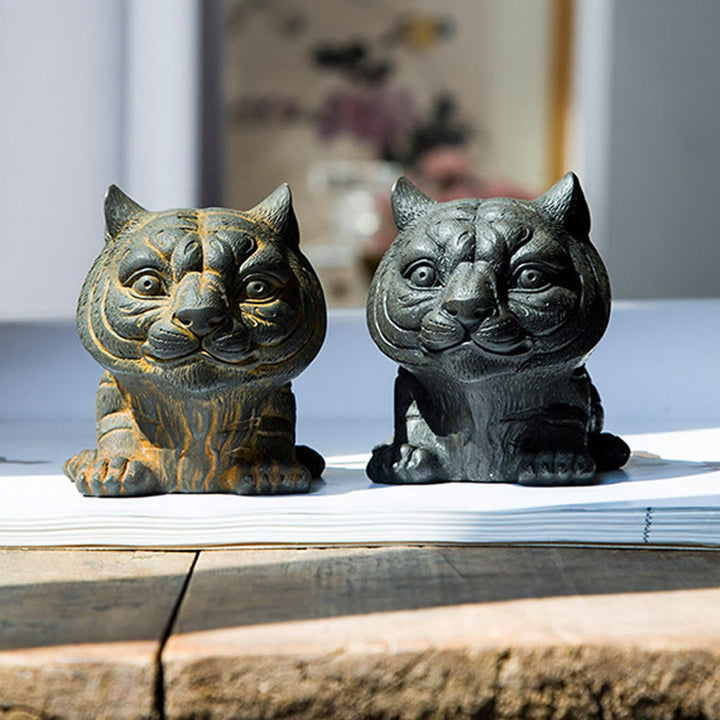 Buddha Stones手作り 小さな愛らしい虎 鉄粉 錆 鋳造 樹脂 像 家の装飾