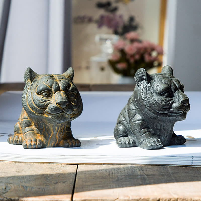 Buddha Stones手作り 小さな愛らしい虎 鉄粉 錆 鋳造 樹脂 像 家の装飾