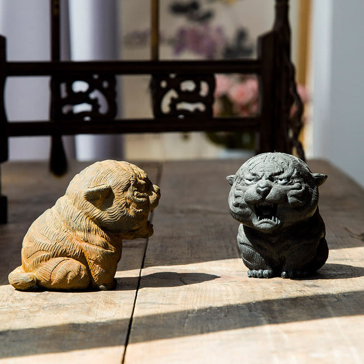 Buddha Stones手作り ミニ 咆哮する虎 鉄粉 錆 鋳造 樹脂 像 家の装飾