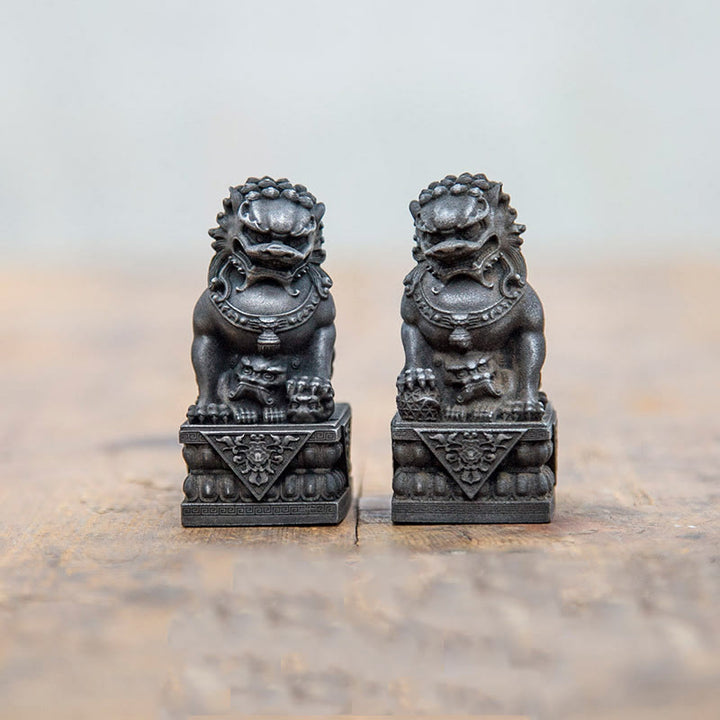 Buddha Stones手作り 獅子 福犬 鉄粉 錆 鋳造 樹脂 像 魔除け 守護 家の装飾