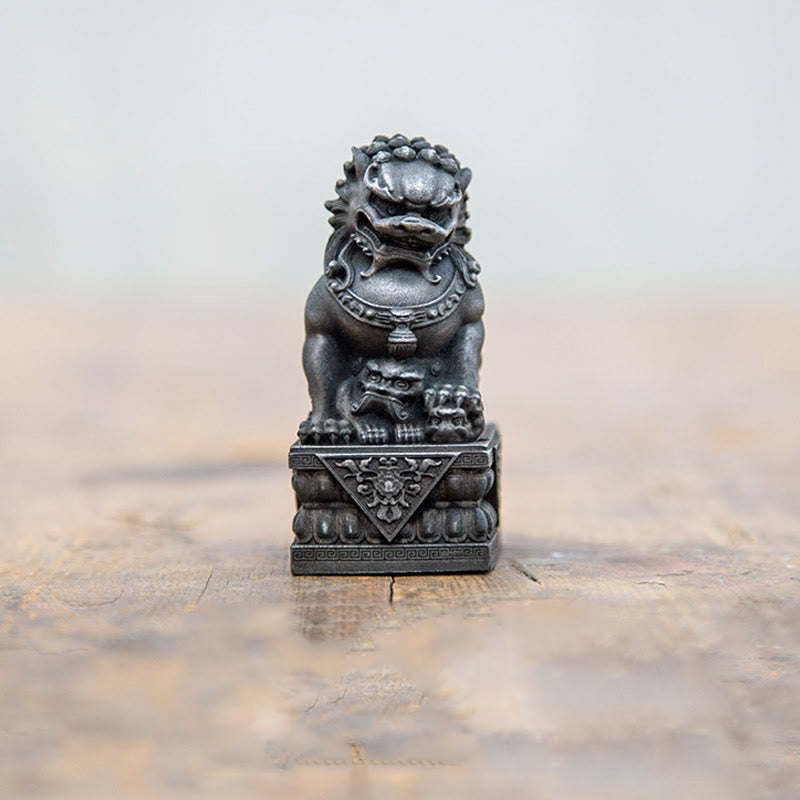 Buddha Stones手作り 獅子 福犬 鉄粉 錆 鋳造 樹脂 像 魔除け 守護 家の装飾