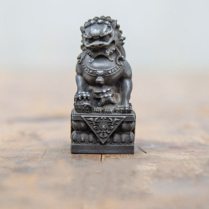 Buddha Stones手作り 獅子 福犬 鉄粉 錆 鋳造 樹脂 像 魔除け 守護 家の装飾