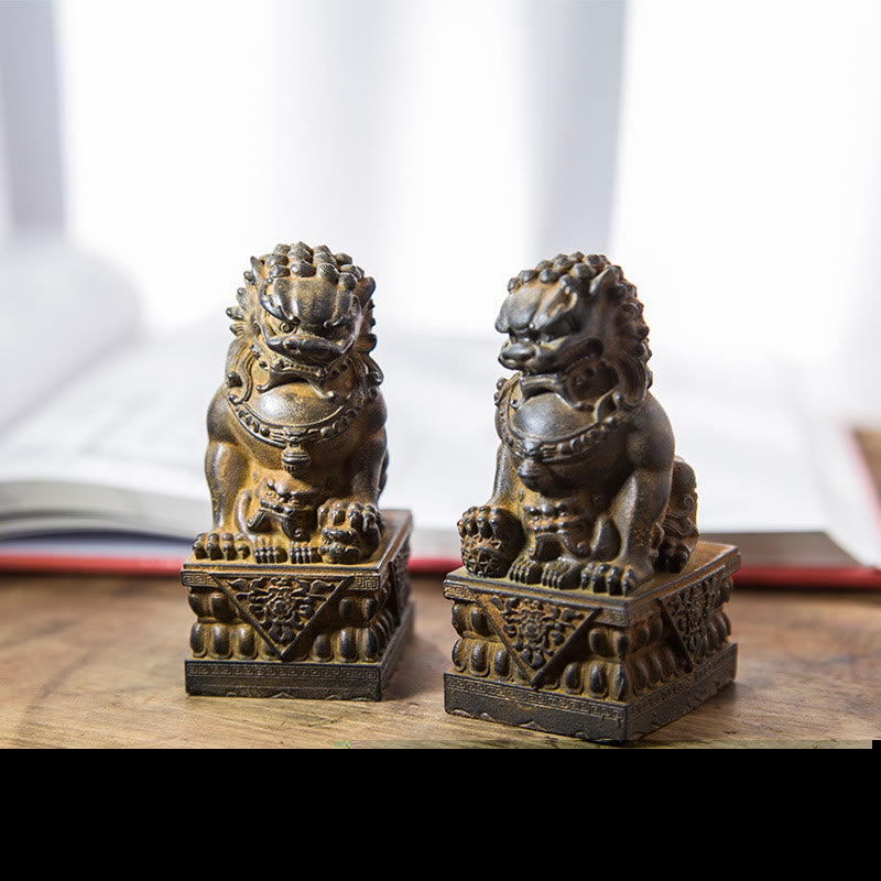 Buddha Stones手作り 獅子 福犬 鉄粉 錆 鋳造 樹脂 像 魔除け 守護 家の装飾